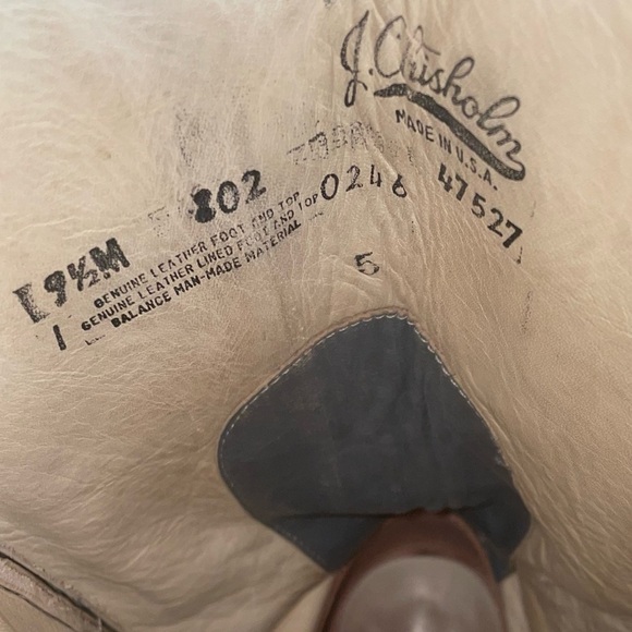 J. Chisholm Vintage Made in USA Taupe & Gray Leather Pointed Toe Cowboy Boots - Picture 9 of 14